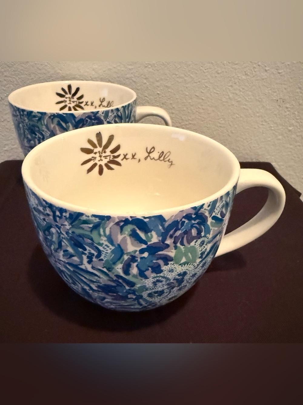 2 Lilly Pulitzer ceramic coffee mugs. Blue floral "High Maintenance" pattern - Picture 6 of 15